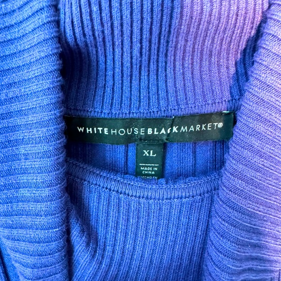 WHBM deep blue/purple fitted turtleneck sweater size XL. - Picture 3 of 4